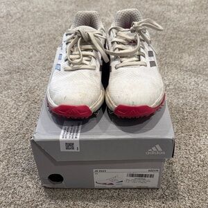 adidas Unisex Child/Junior Golf Shoes
Size 2.5